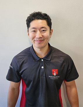 Hiro Suzuki
